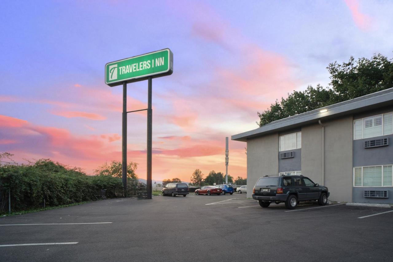 Travelers Inn Medford I-5 Eksteriør bilde